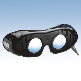 Nystagmusbrille nach Frenzel mit Bajonettverschluss, Batteriegriff und festen Gläsern Produktbild
